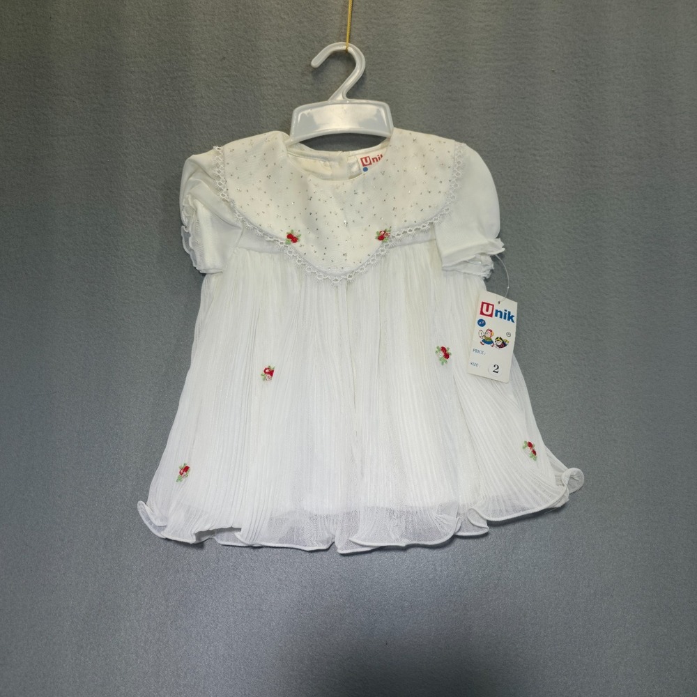 Unik Baby White Dress with Red Roses Size 2 NWT‎
